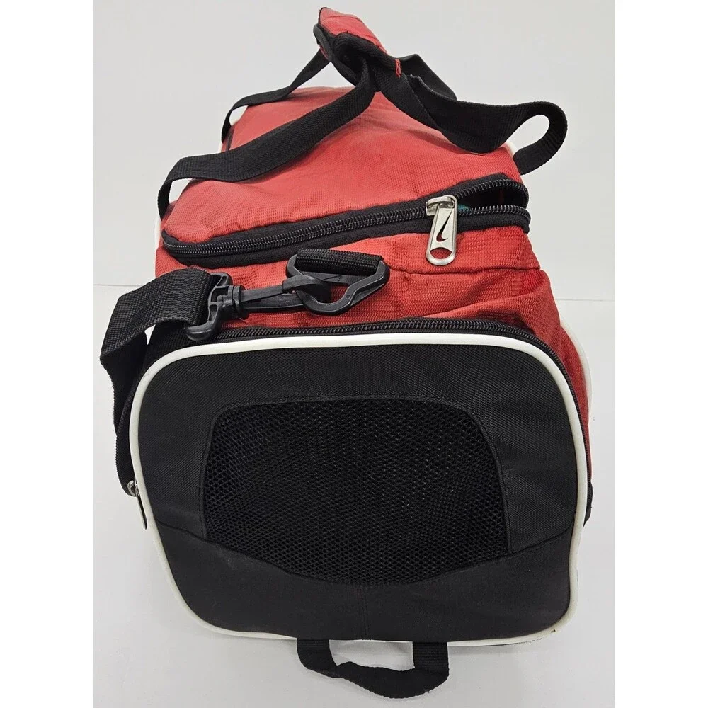 Nike Red Large Sports Duffle Bag, Vintage,Y2K  Approximately 21